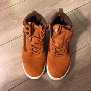 Brown/ tans men’s Vans (unisex)
